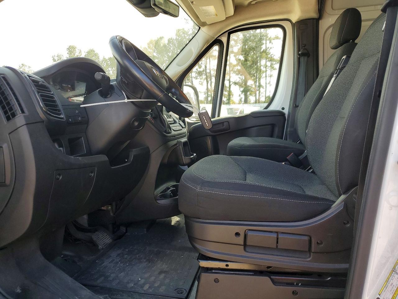 2023 Ram Promaster 3500 Delivery Van - Фото 7