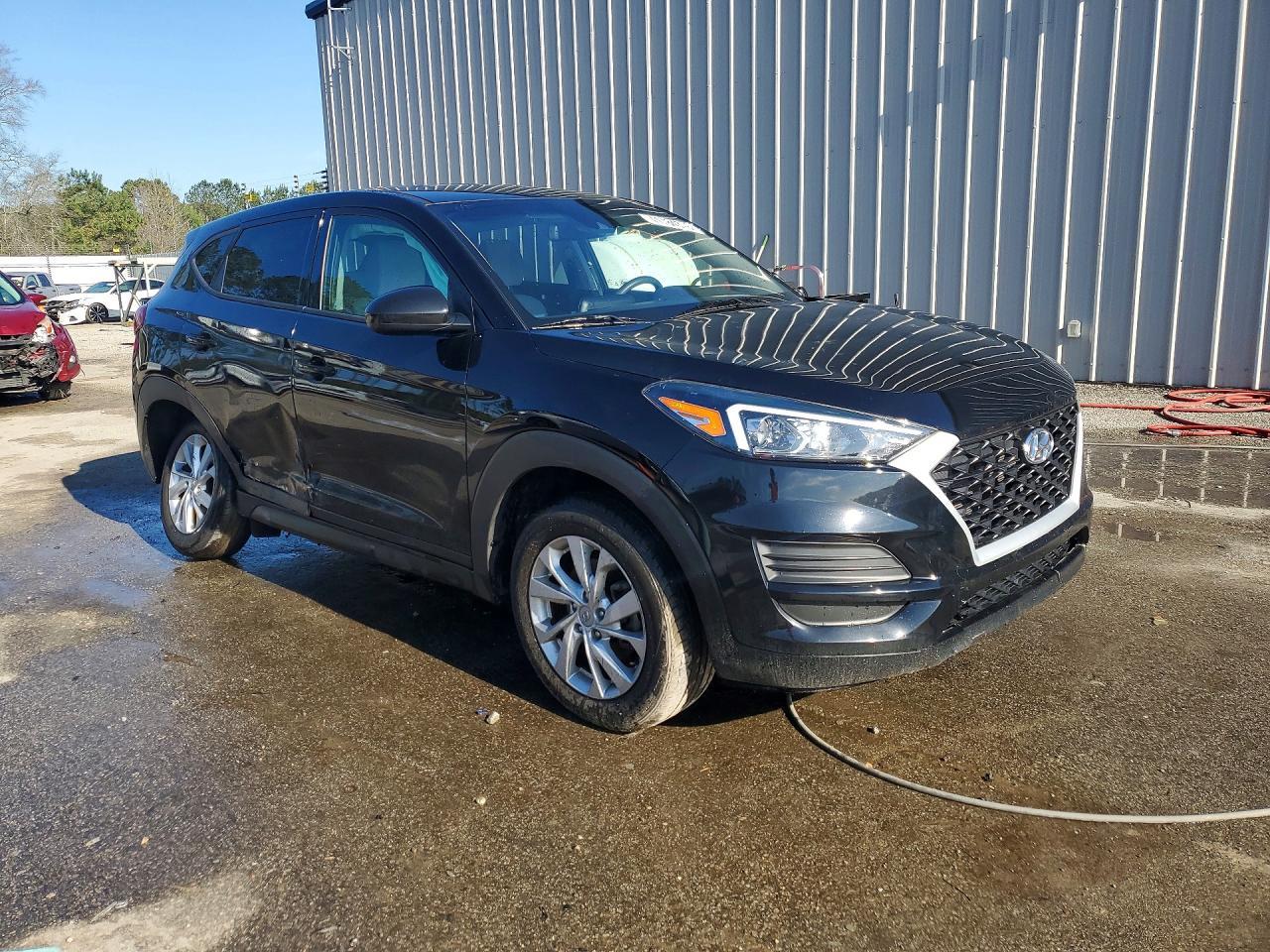 2021 Hyundai Tucson Se - Фото 4