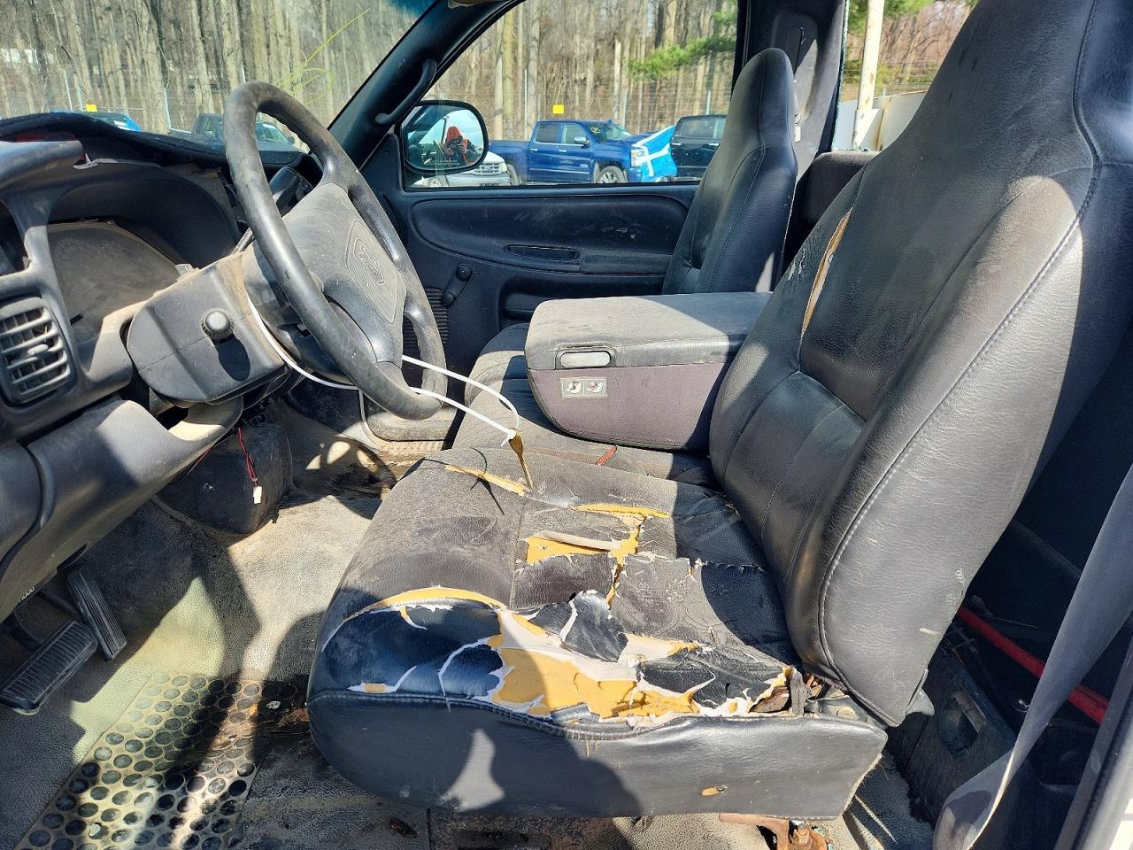 2000 Dodge Ram 2500 - Фото 7