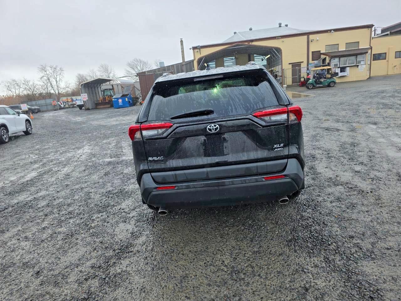 2024 Toyota Rav4 Xle - Image 6