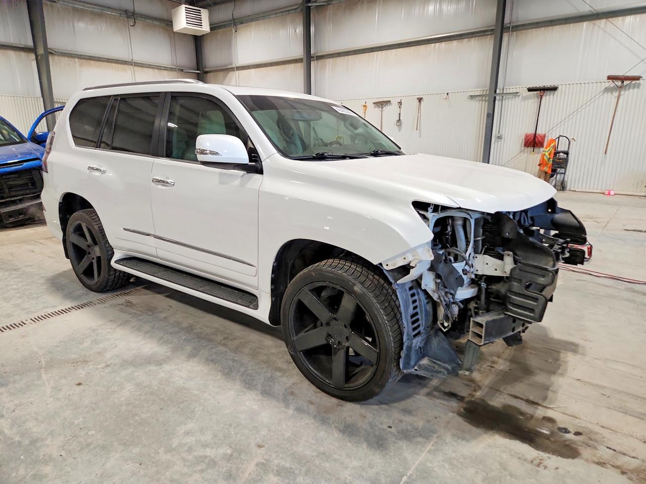 2016 Lexus Gx 460 Base - Image 4