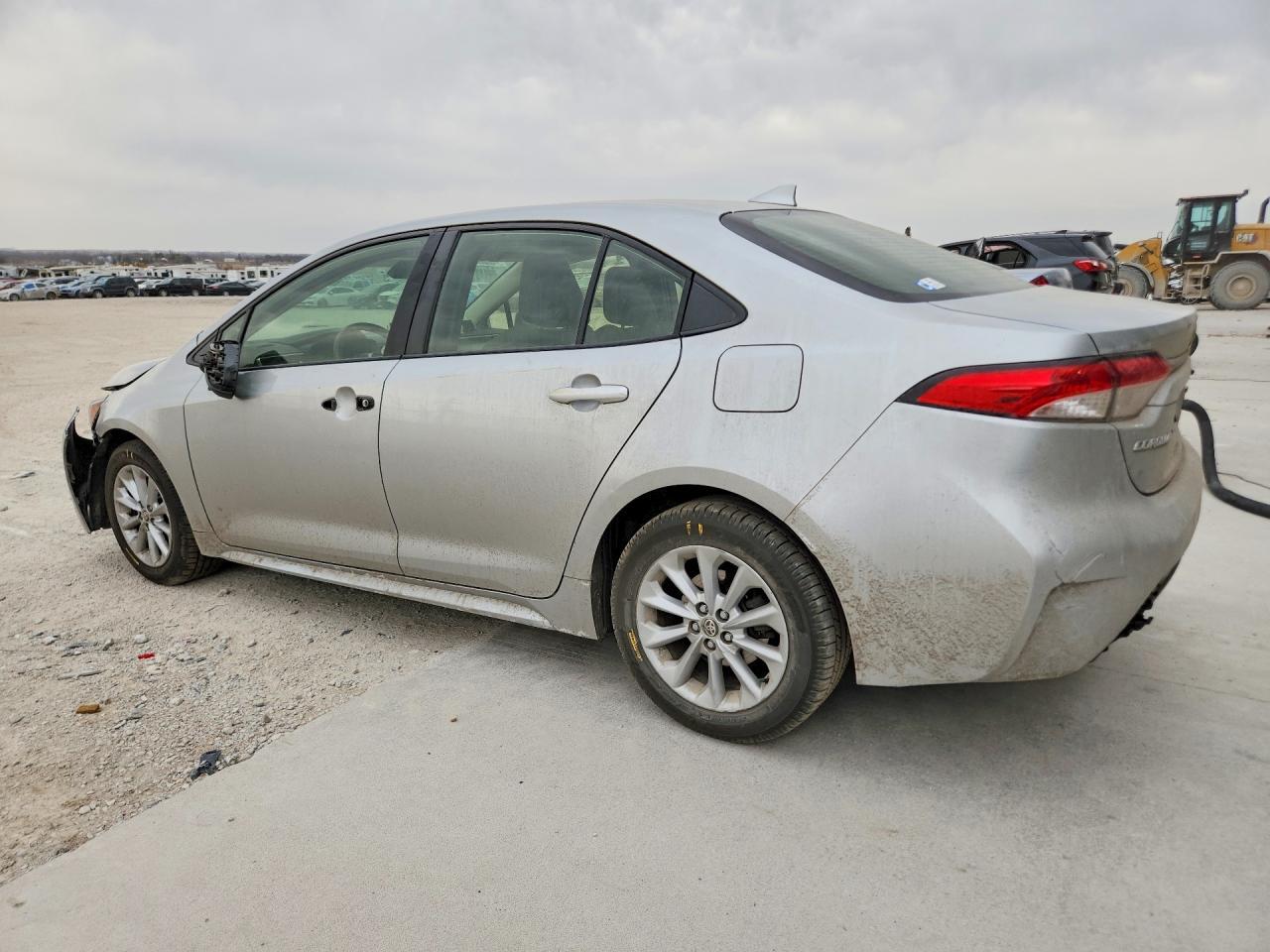2020 Toyota Corolla Le - Image 2