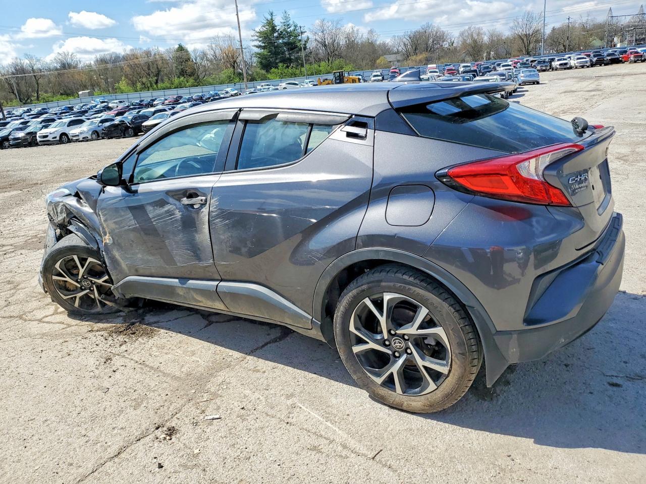 2018 Toyota C-Hr Xle Premium - Фото 2