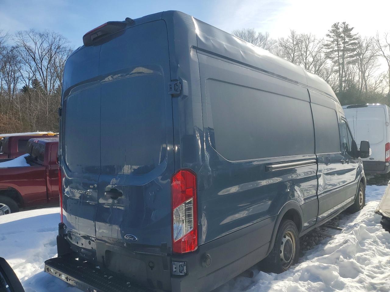 2020 Ford Transit T-250 Cargo- Cln Title- Pri Fleet- Ck Eng Lt On - Фото 3