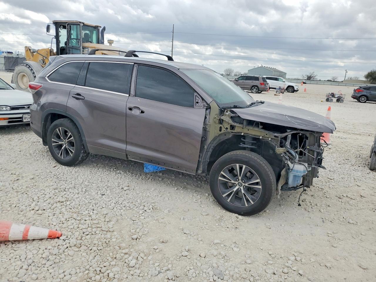 2016 Toyota Highlander Xle - Фото 4