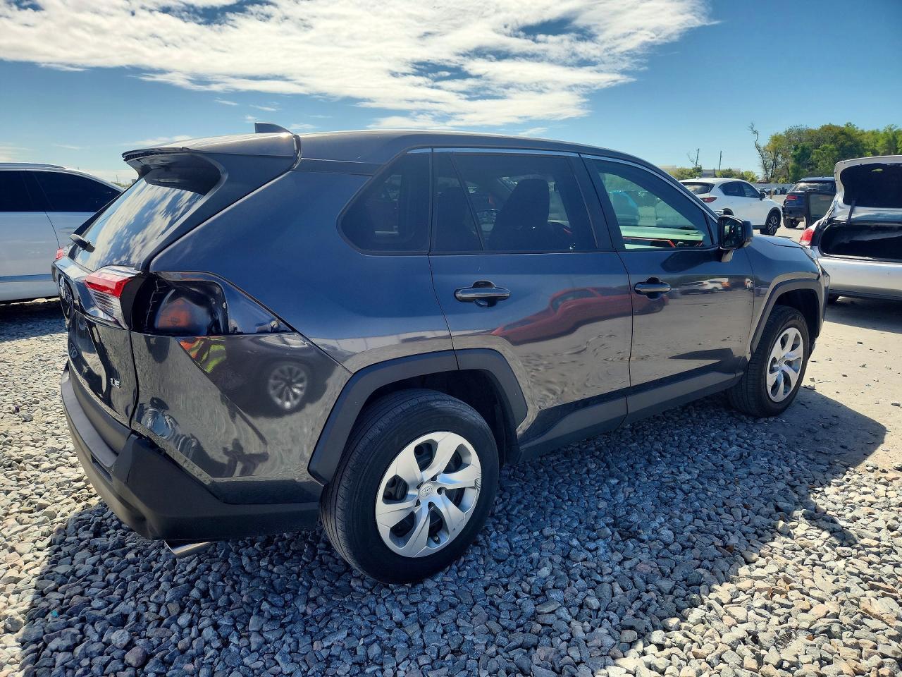 2022 Toyota Rav4 - Фото 3