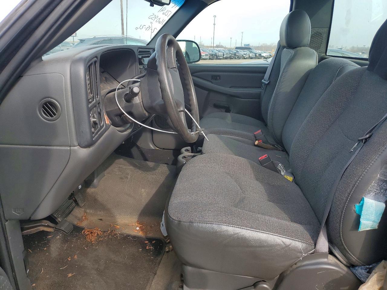 2004 Chevrolet Silverado C1500 - Фото 7