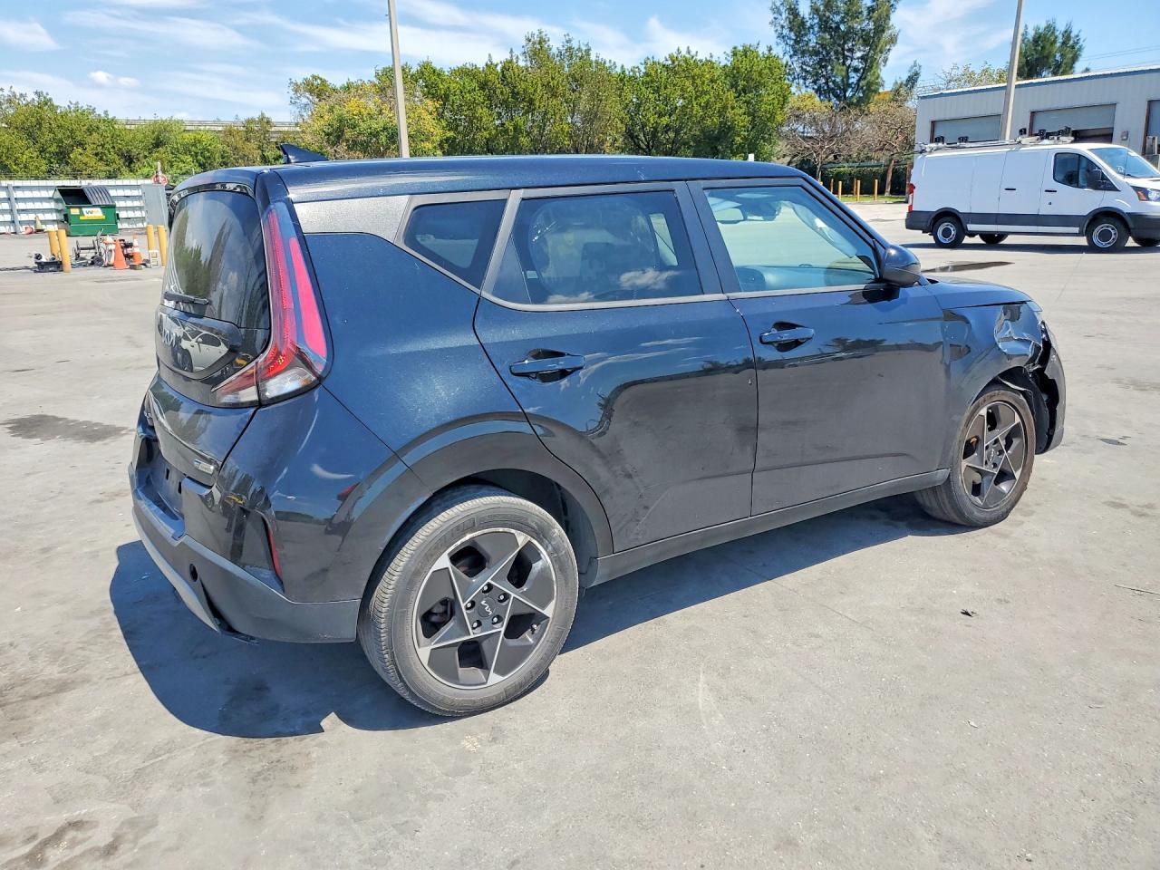 2023 Kia Soul Ex - Фото 3