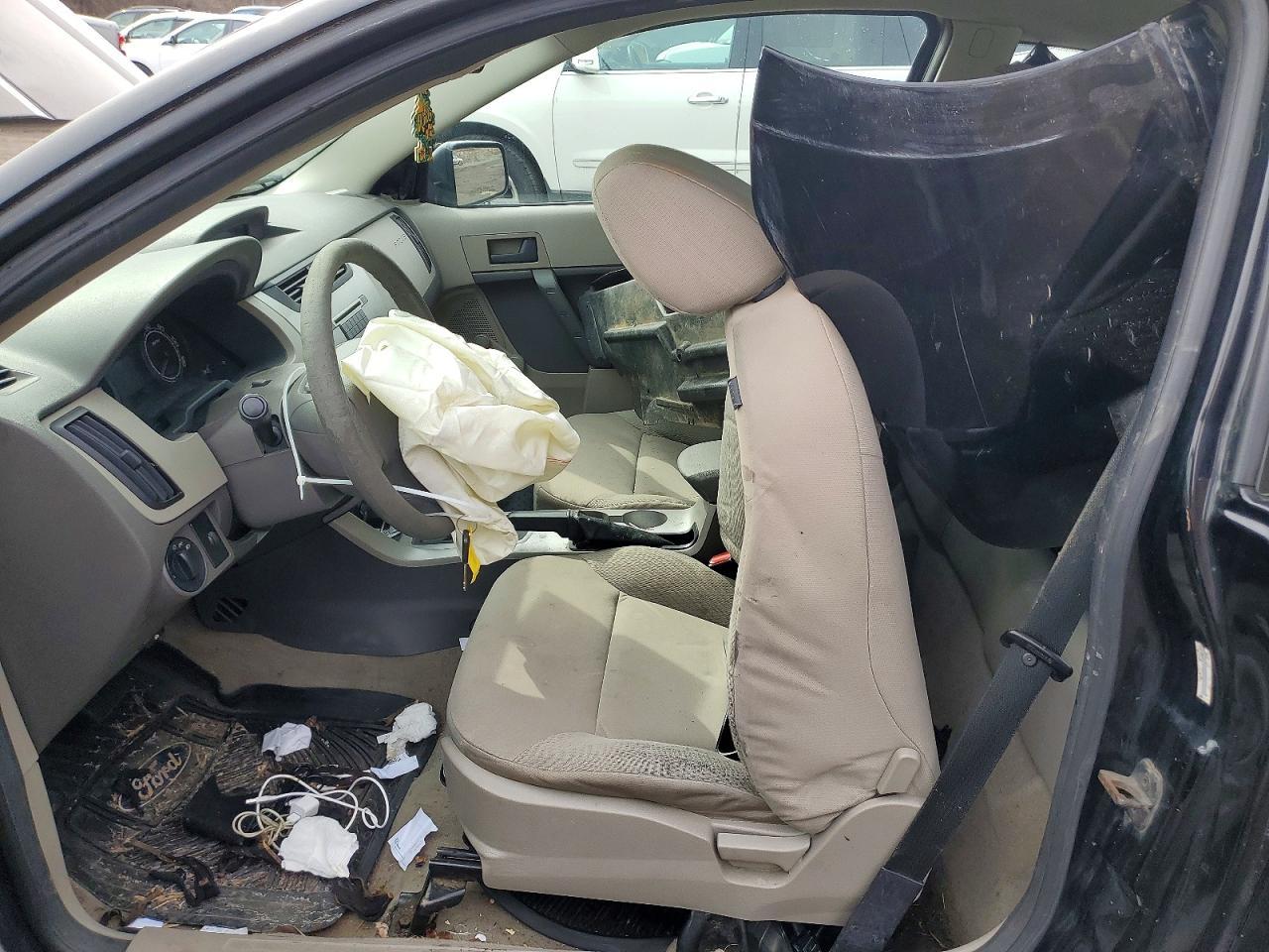 2008 Ford Focus S - Image 7