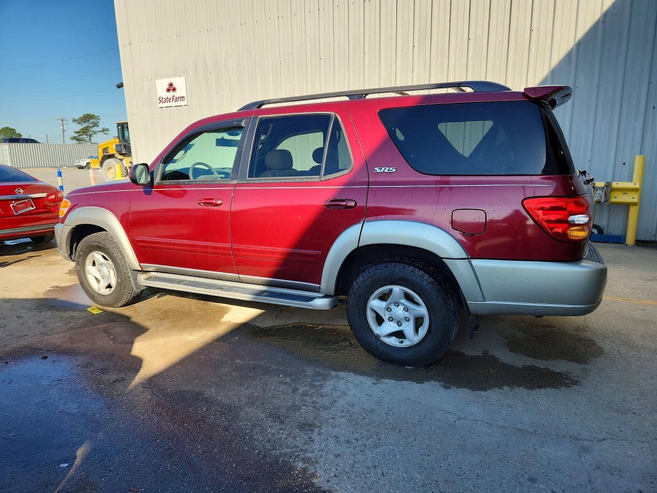 2002 Toyota Sequoia Sr5 - Фото 2