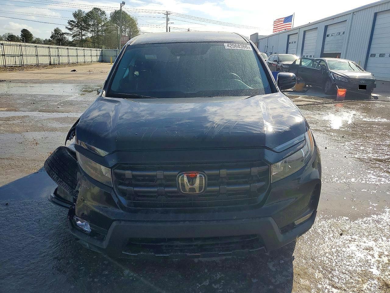 2025 Honda Ridgeline Sport - Фото 5