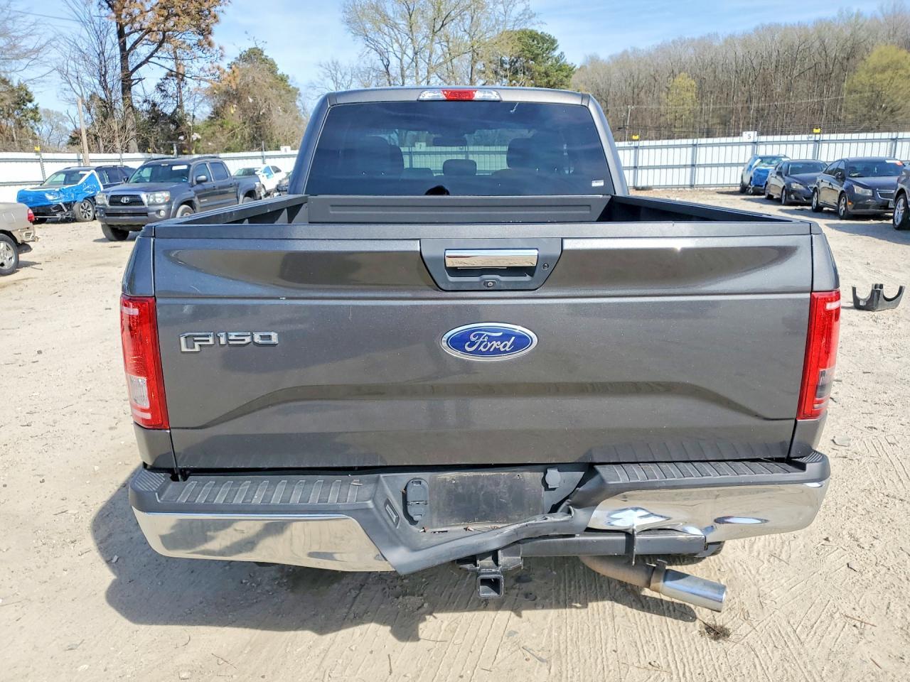 2016 Ford F150 Super Cab - Фото 6