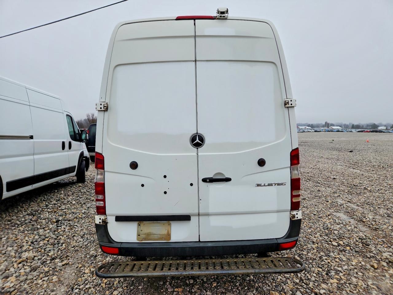 2014 Mercedes Benz Sprinter 2500 Delivery Van - Фото 6