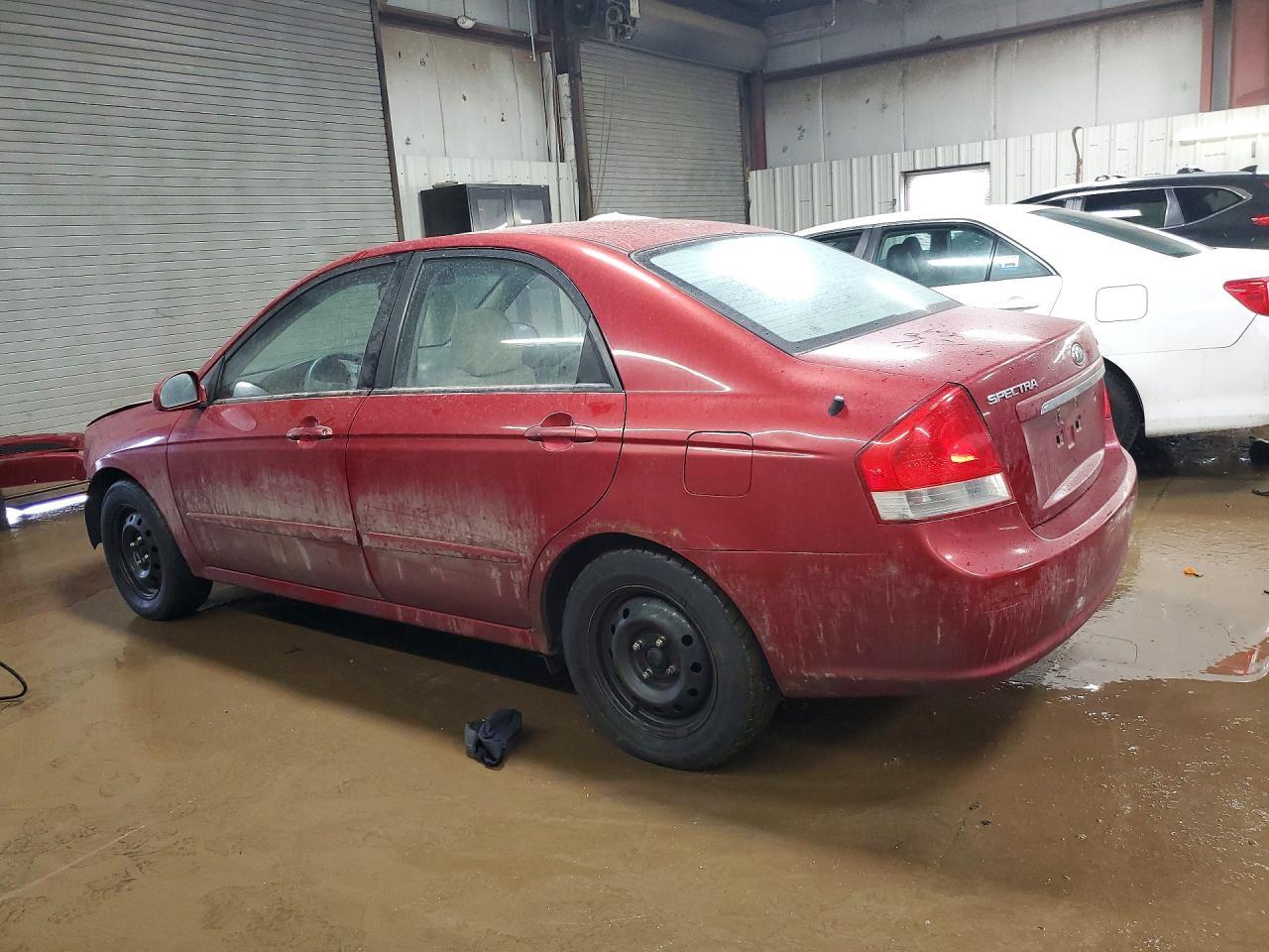 2009 Kia Spectra Lx - Image 2