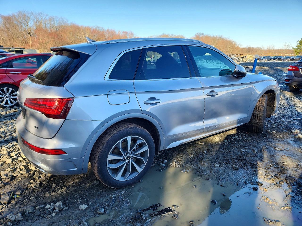 2022 Audi Q5 Premium 45 - Фото 3