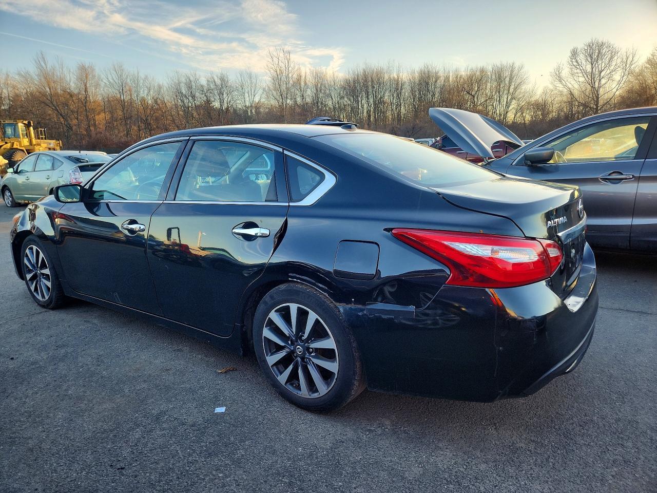 2017 Nissan Altima 2.5 Sv - Фото 2