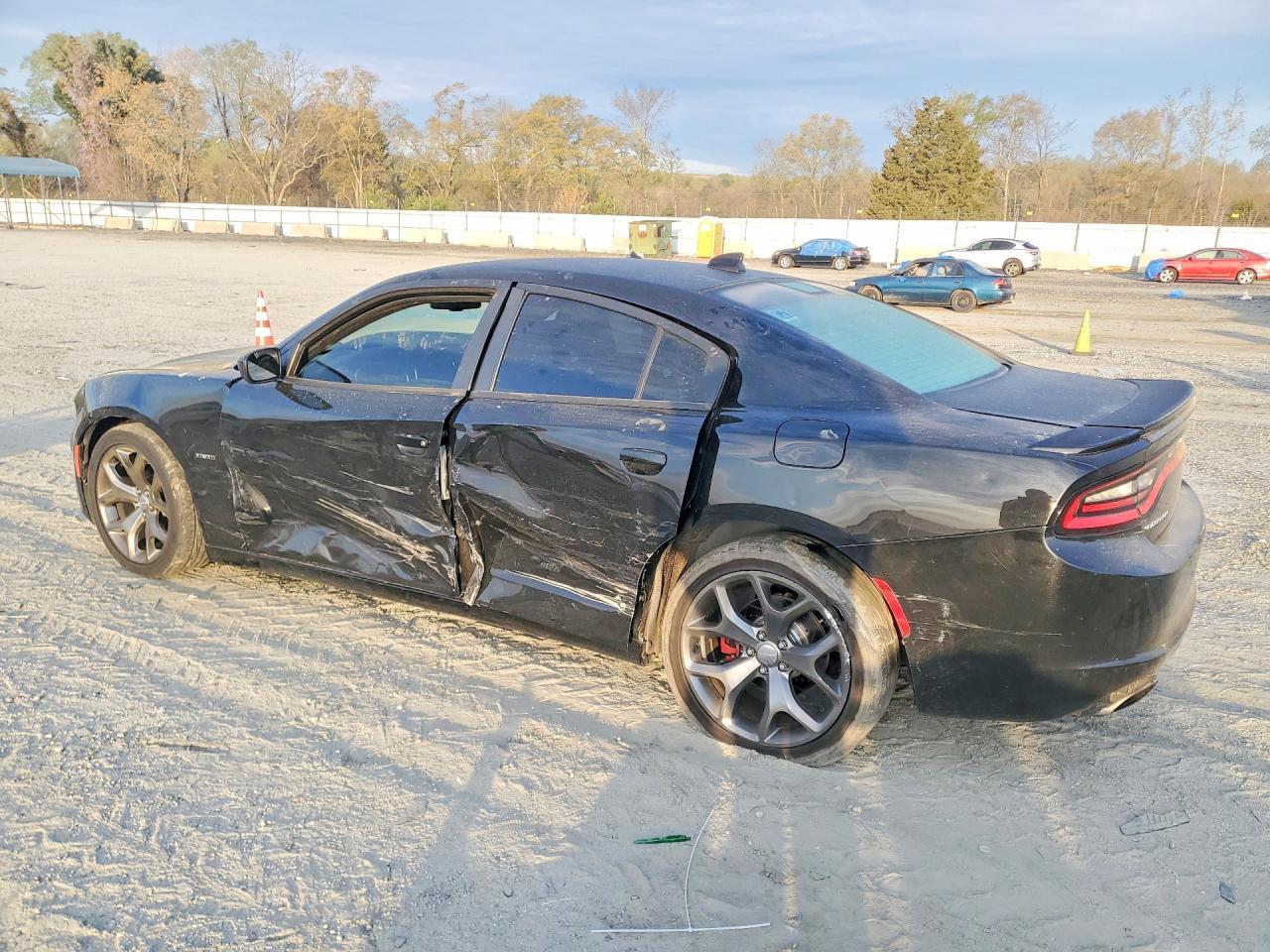 2017 Dodge Charger R - Image 2
