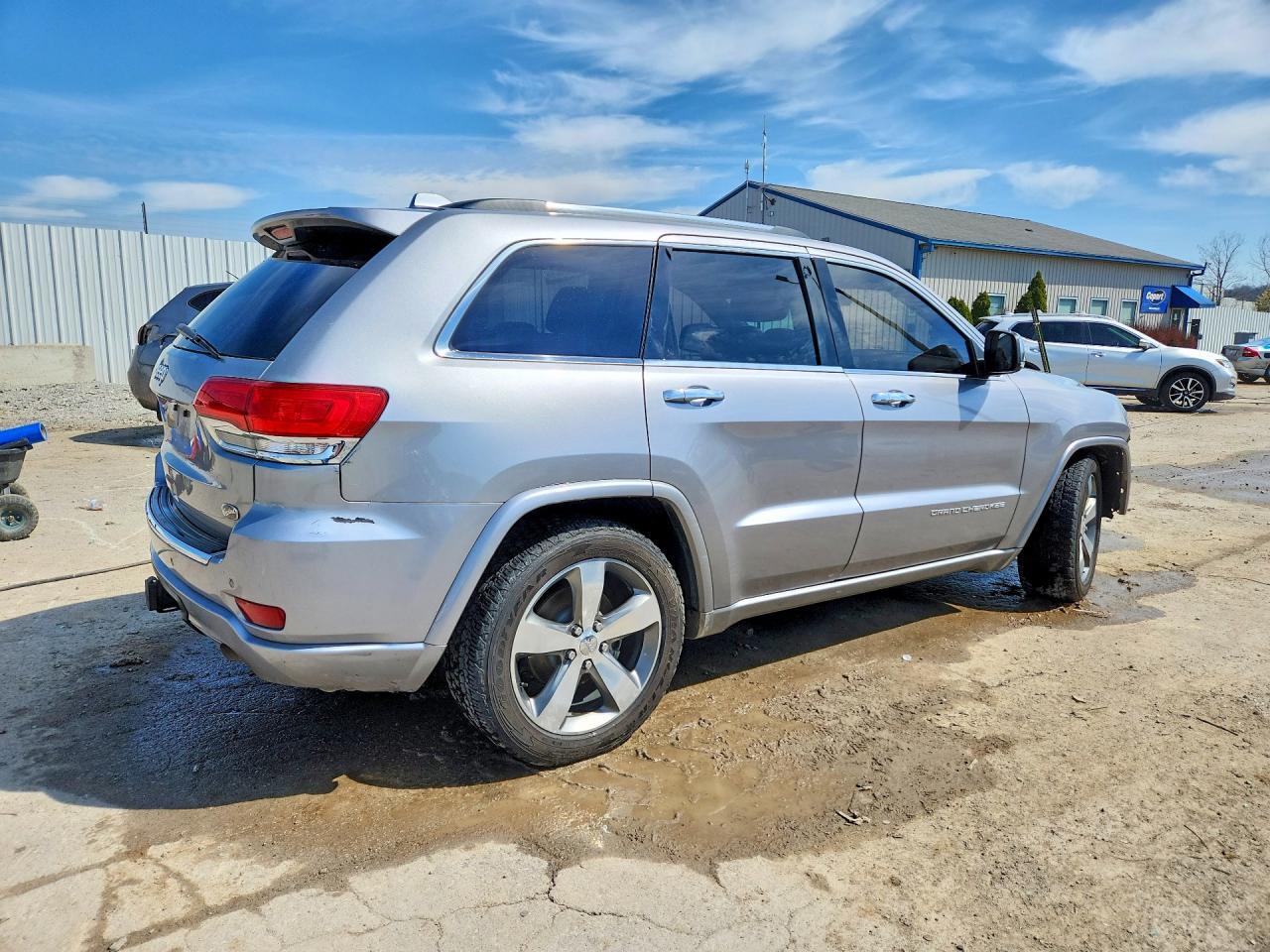 2014 Jeep Grand Cherokee - Image 3