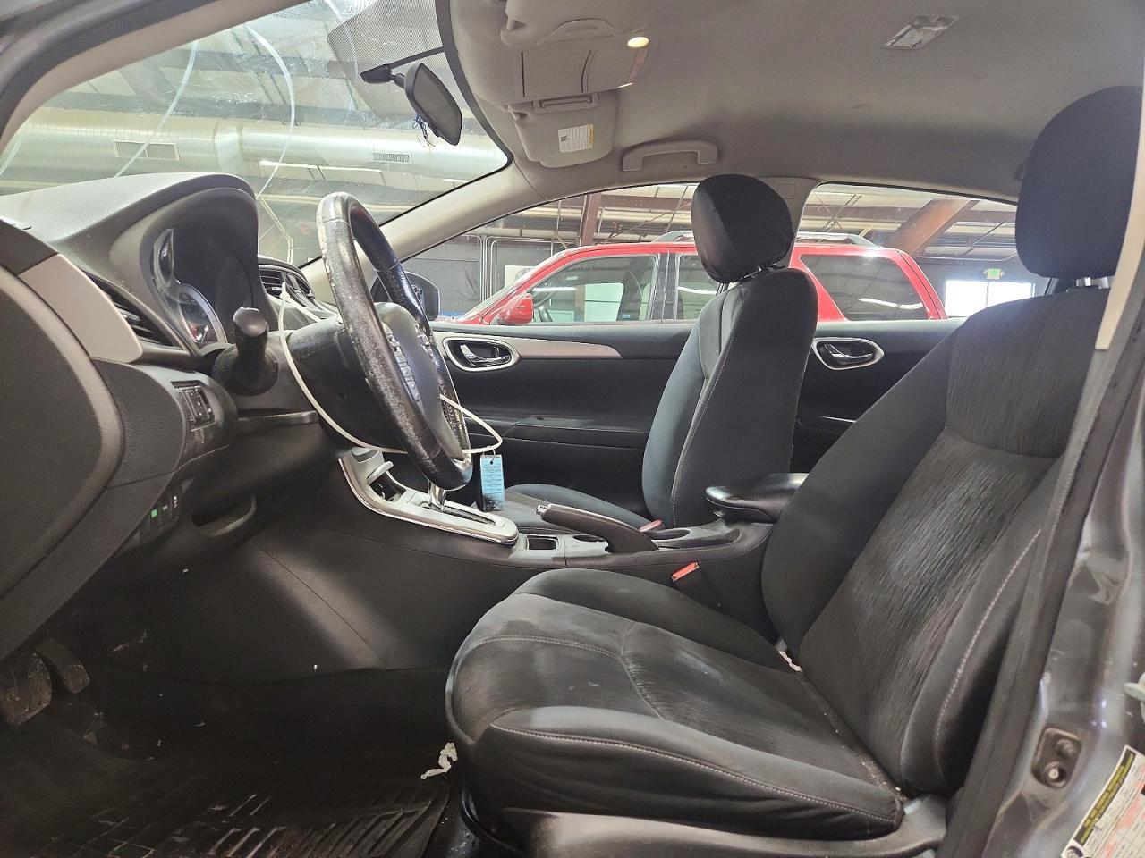 2015 Nissan Sentra S - Фото 7