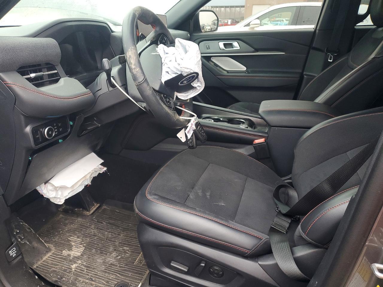 2025 Ford Explorer St - Фото 7