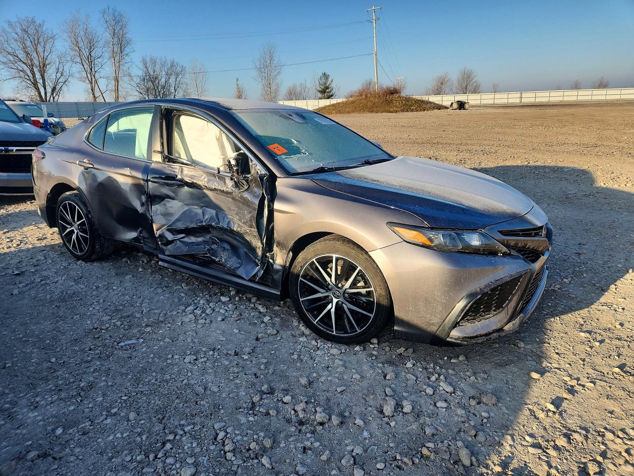 2023 Toyota Camry Se - Image 4