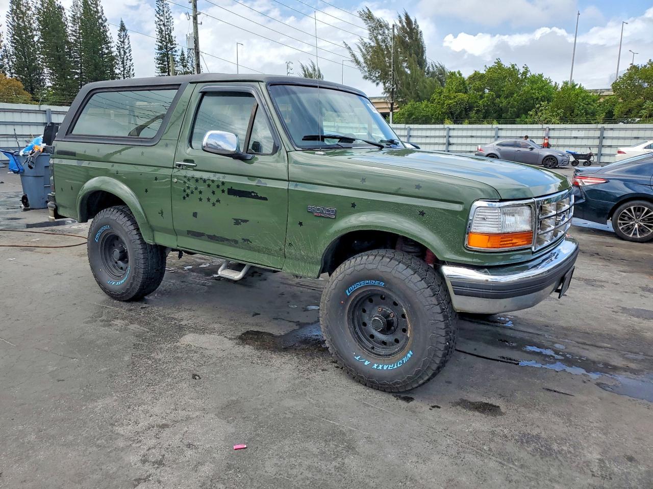 1996 Ford Bronco U100 - Фото 4