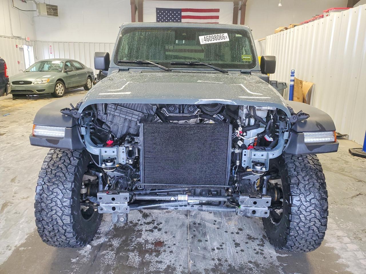 2024 Jeep Wrangler 4Xe - Фото 5