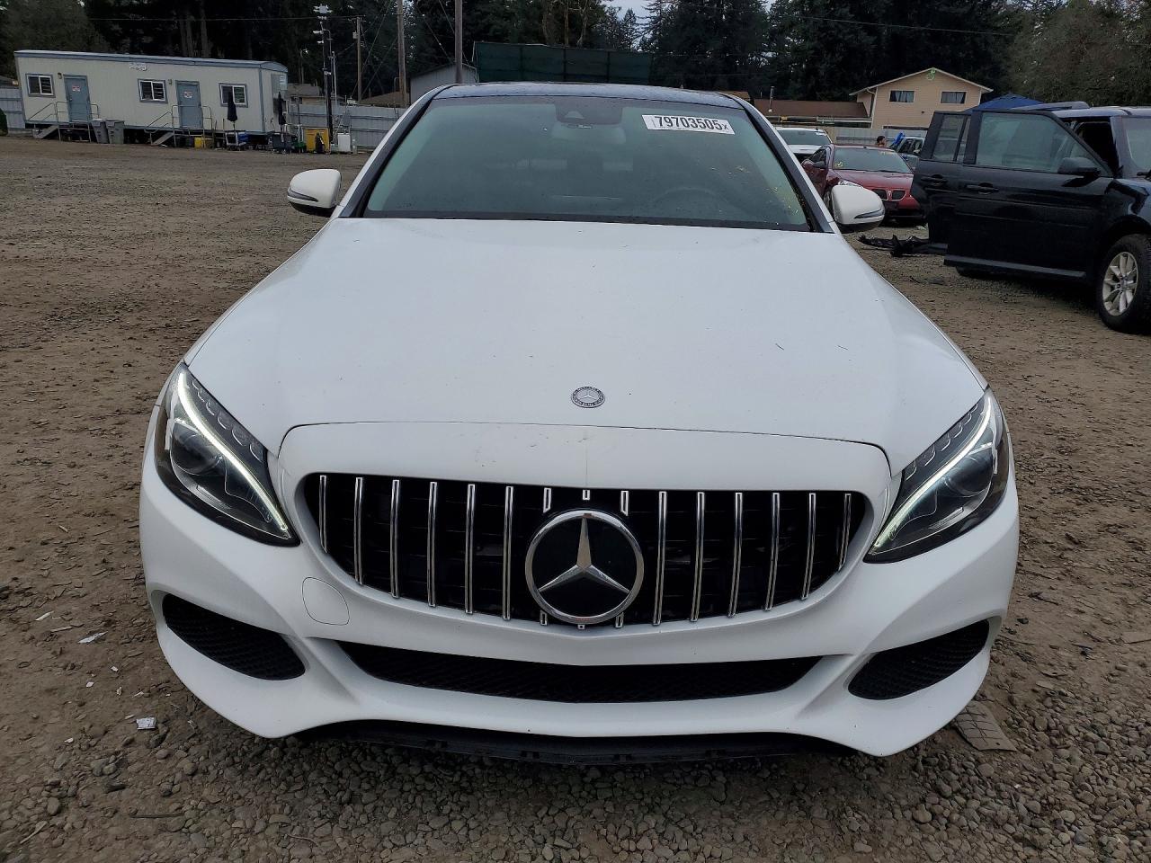 2016 Mercedes Benz C 300 4Matic - Фото 5