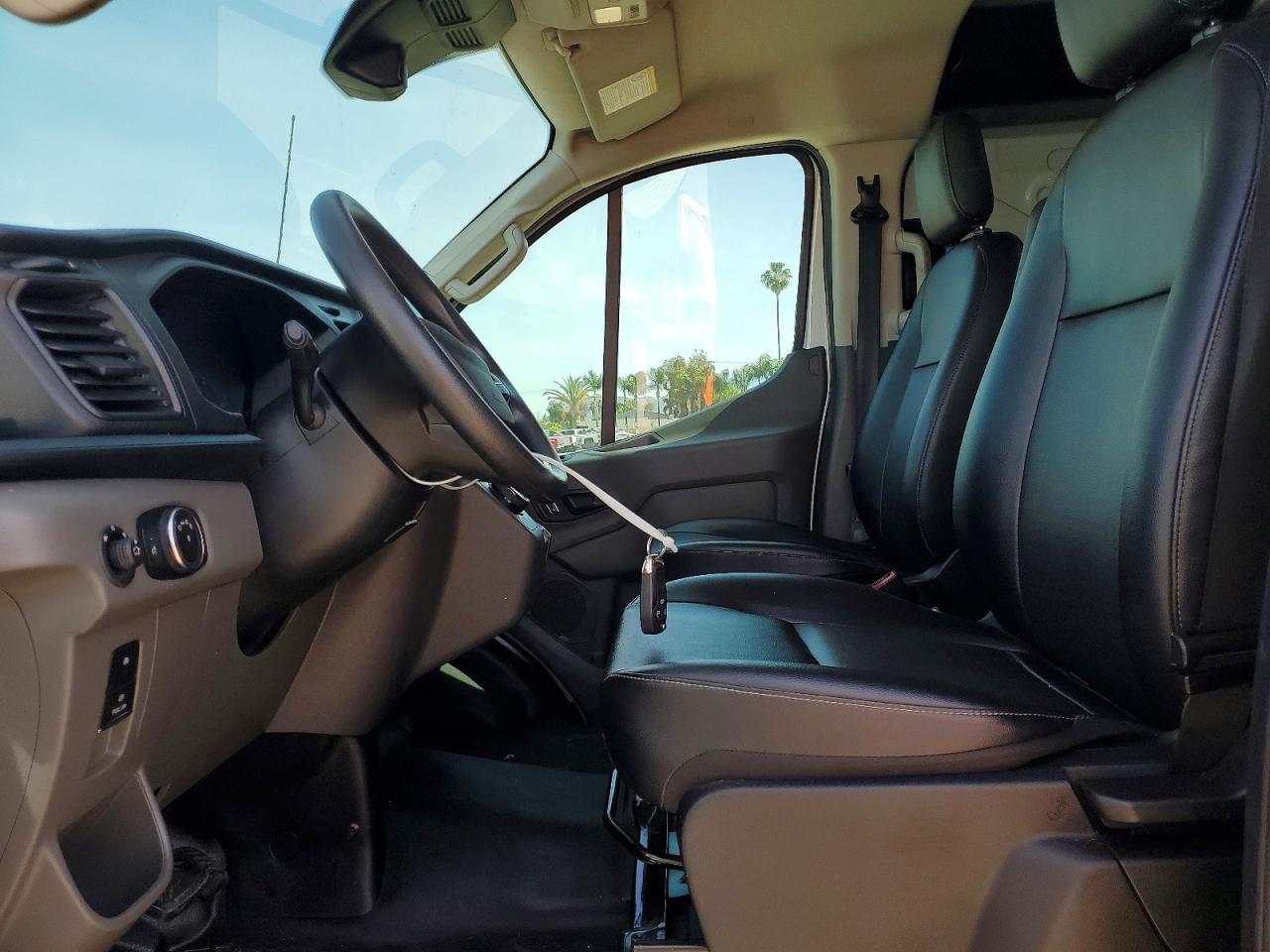 2022 Ford Transit 350 Delivery Van - Image 7