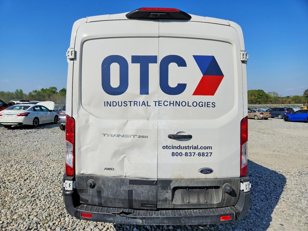2025 Ford Transit T-250 - Фото 6