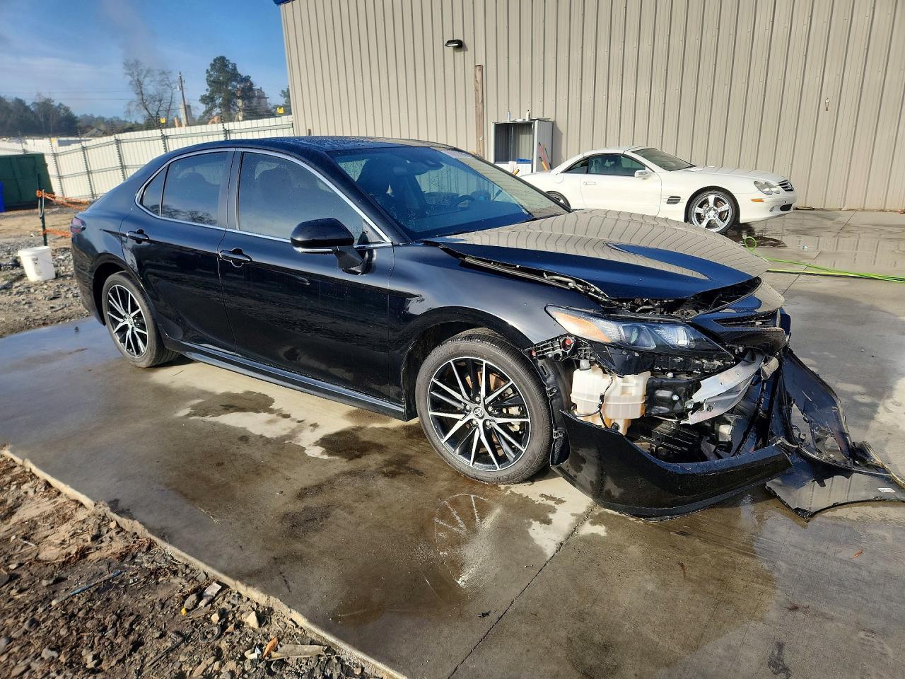 2024 Toyota Camry Se - Image 4
