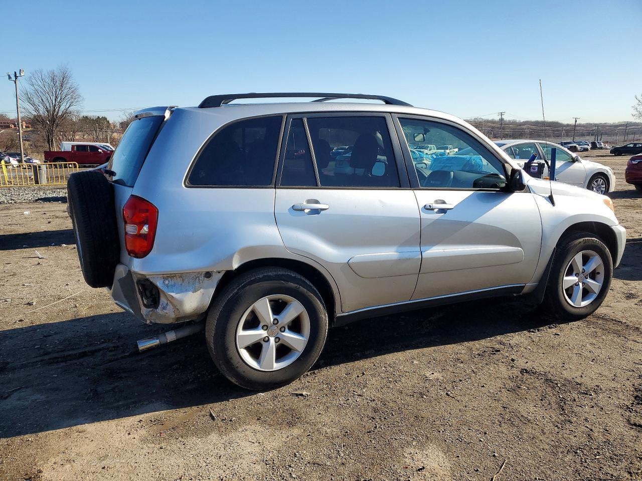 2004 Toyota Rav4 Base - Фото 3