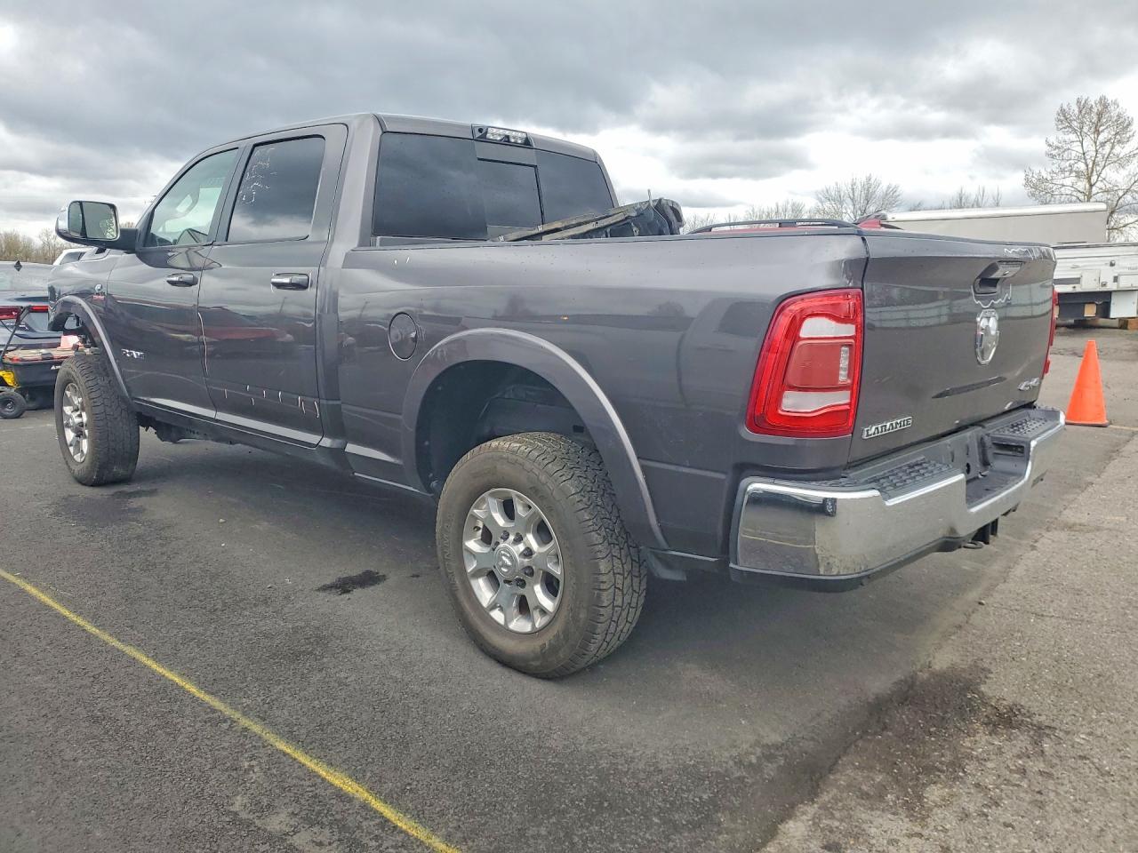 2019 Ram 2500 Laramie - Фото 2