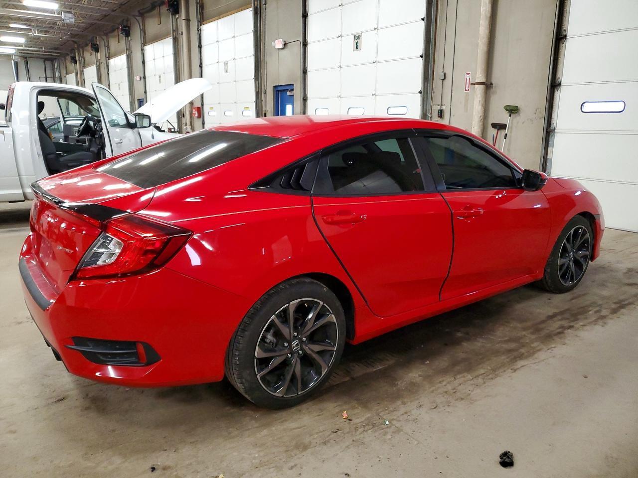 2021 Honda Civic Sport - Фото 3