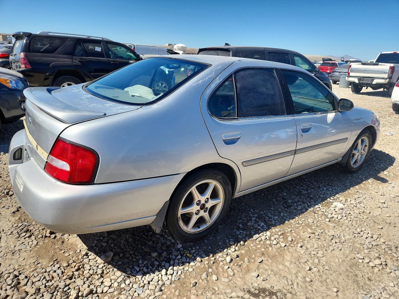2000 Nissan Altima Xe/Gxe/Se/Gle - Фото 3
