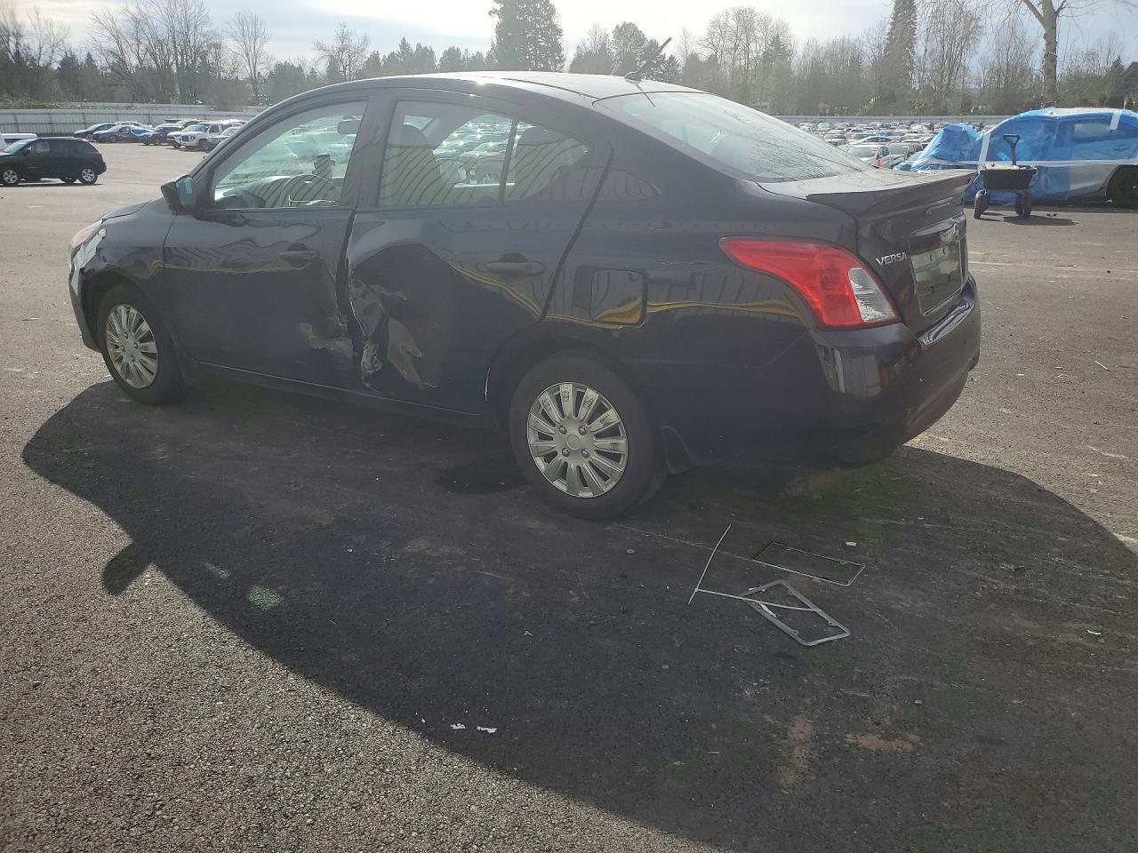 2017 Nissan Versa 1.6 S Plus - Фото 2