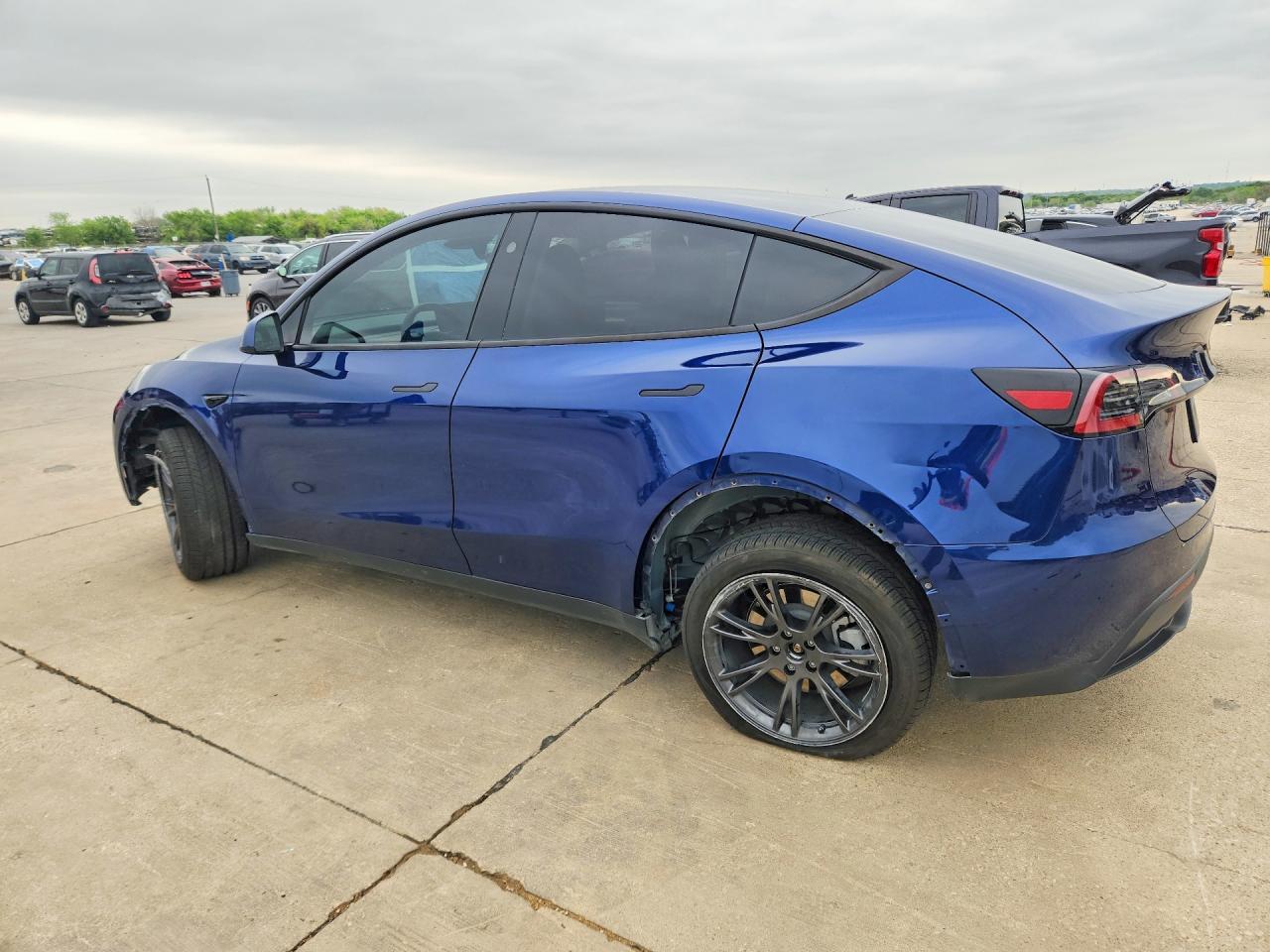 2024 Tesla Model Y - Image 2