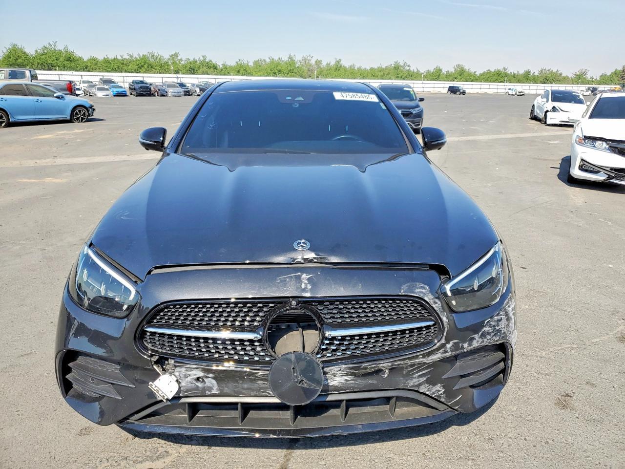 2022 Mercedes-Benz E 350 - Фото 5