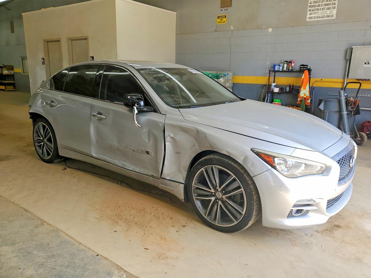 2015 Infiniti Q50 Premium - Фото 4