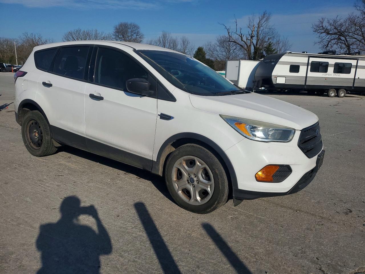 2017 Ford Escape S - Image 4