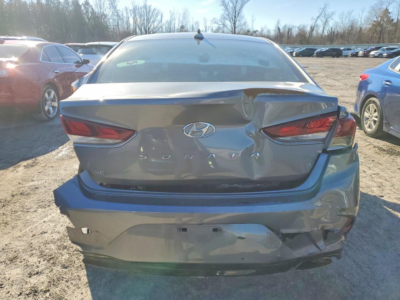 2019 Hyundai Sonata - Image 6