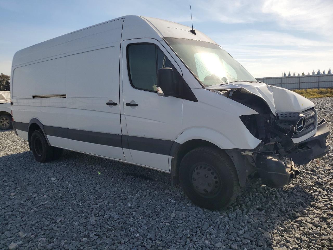2017 Mercedes Benz Sprinter 3500 Delivery Van - Image 4