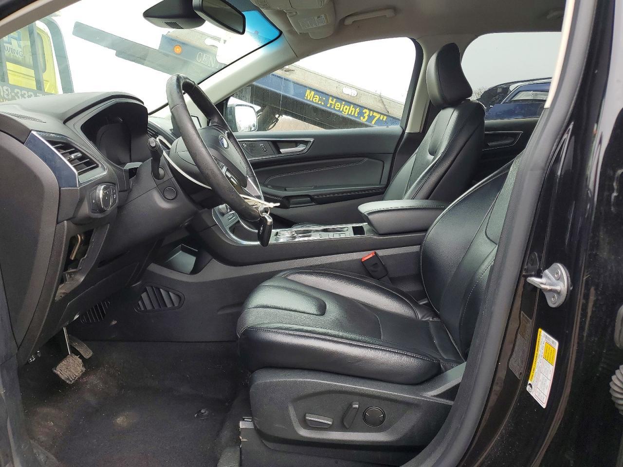 2022 Ford Edge Titanium - Фото 7