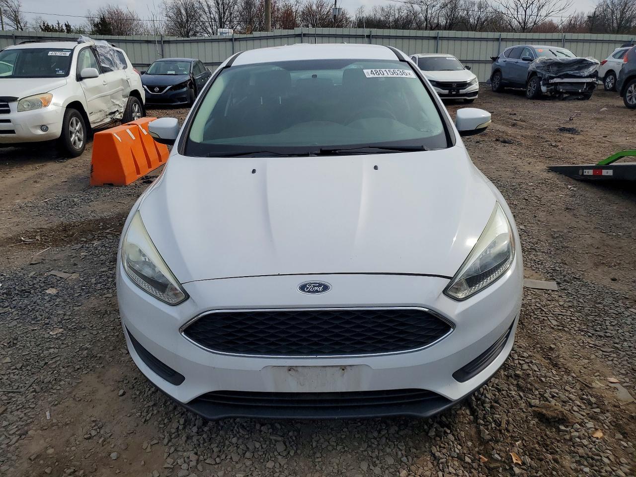 2016 Ford Focus Se - Фото 5