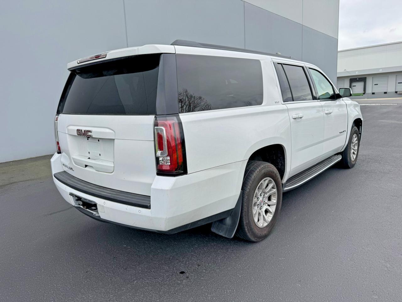 2017 GMC Yukon Xl K1500 Slt - Фото 4