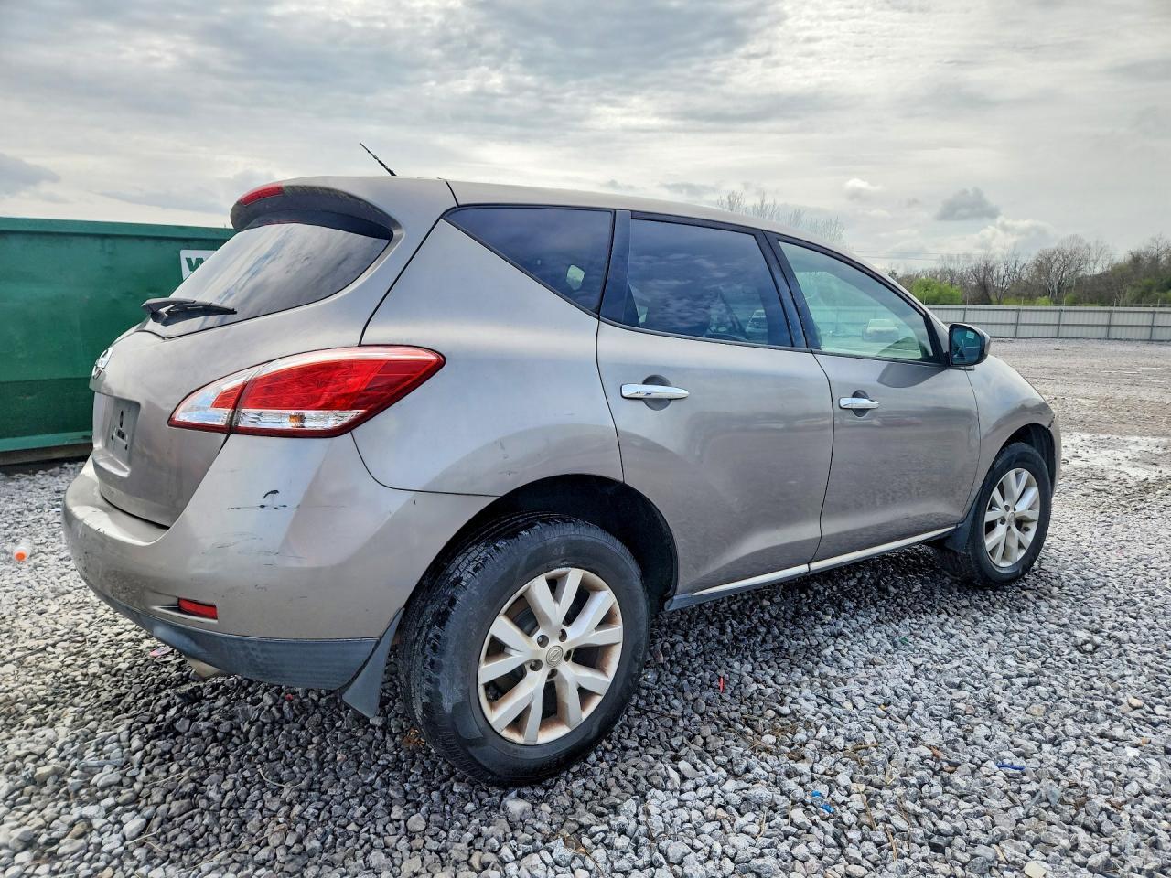 2011 Nissan Murano S - Image 3