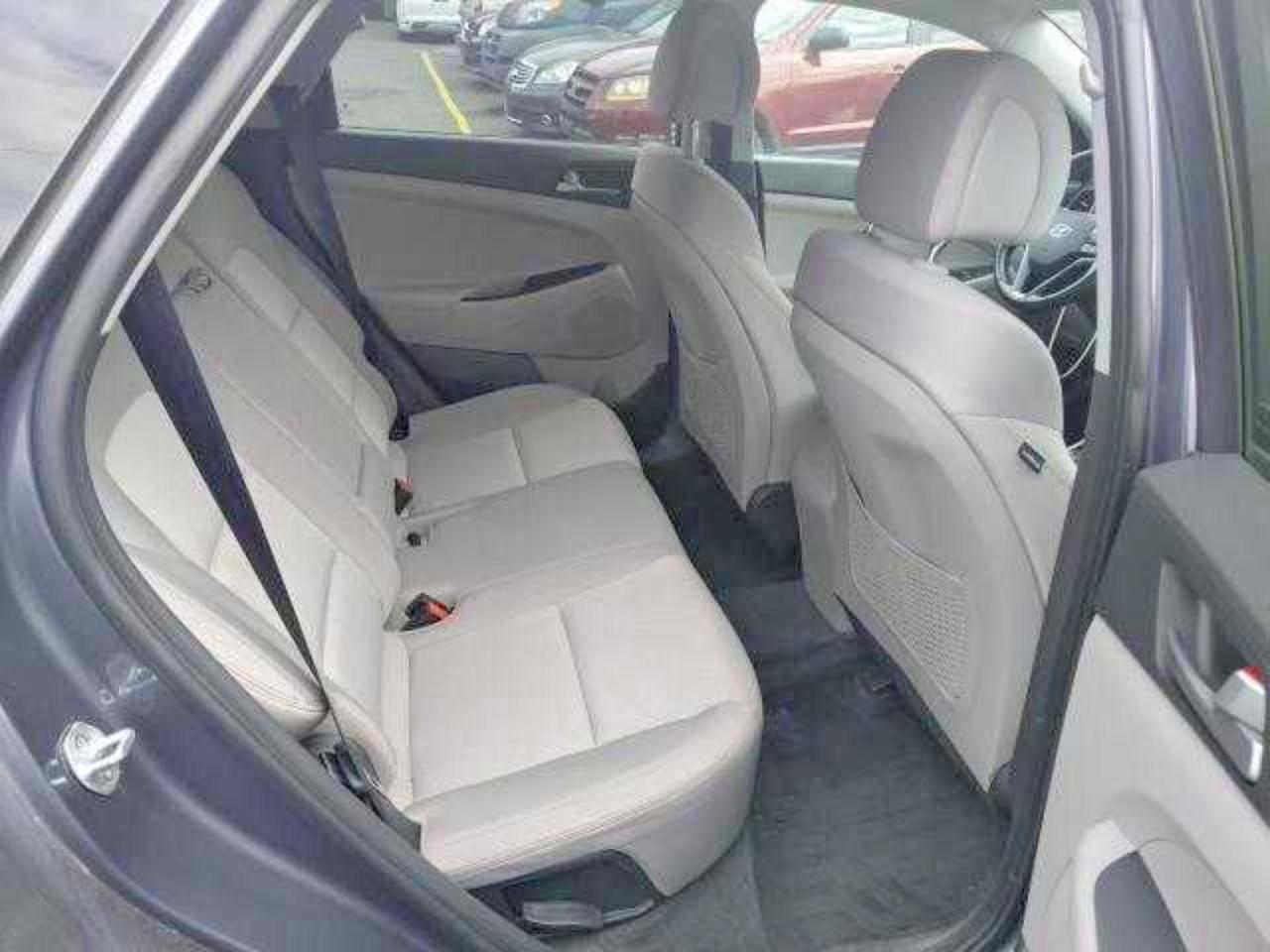 2016 Hyundai Tucson Sport - Фото 6