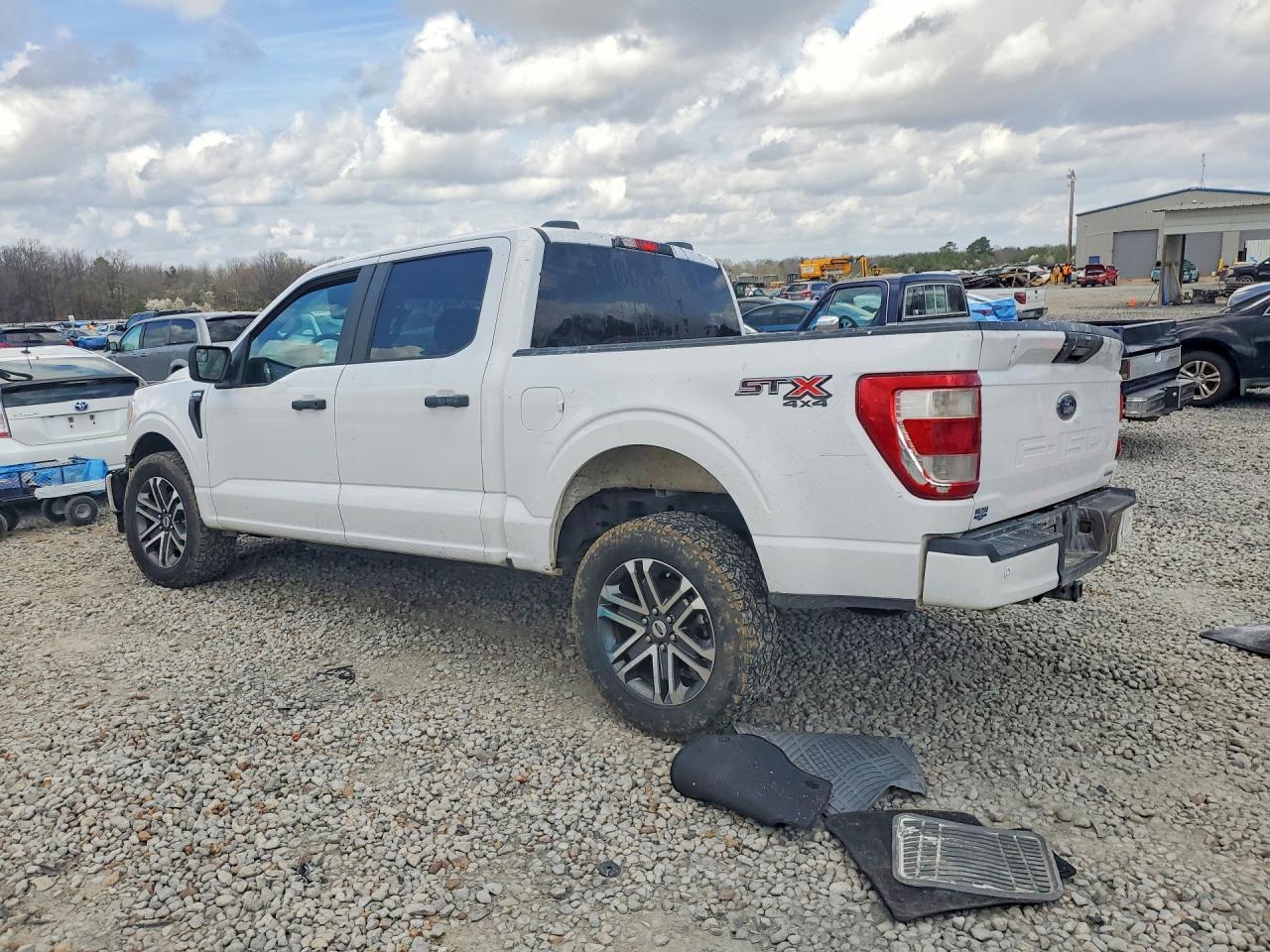 2021 Ford F150 Supercrew - Фото 2