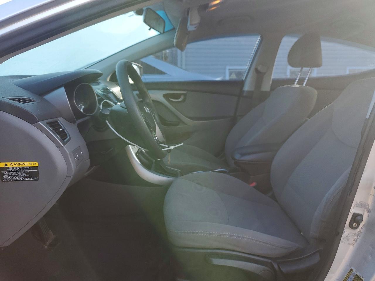 2015 Hyundai Elantra Se - Image 7