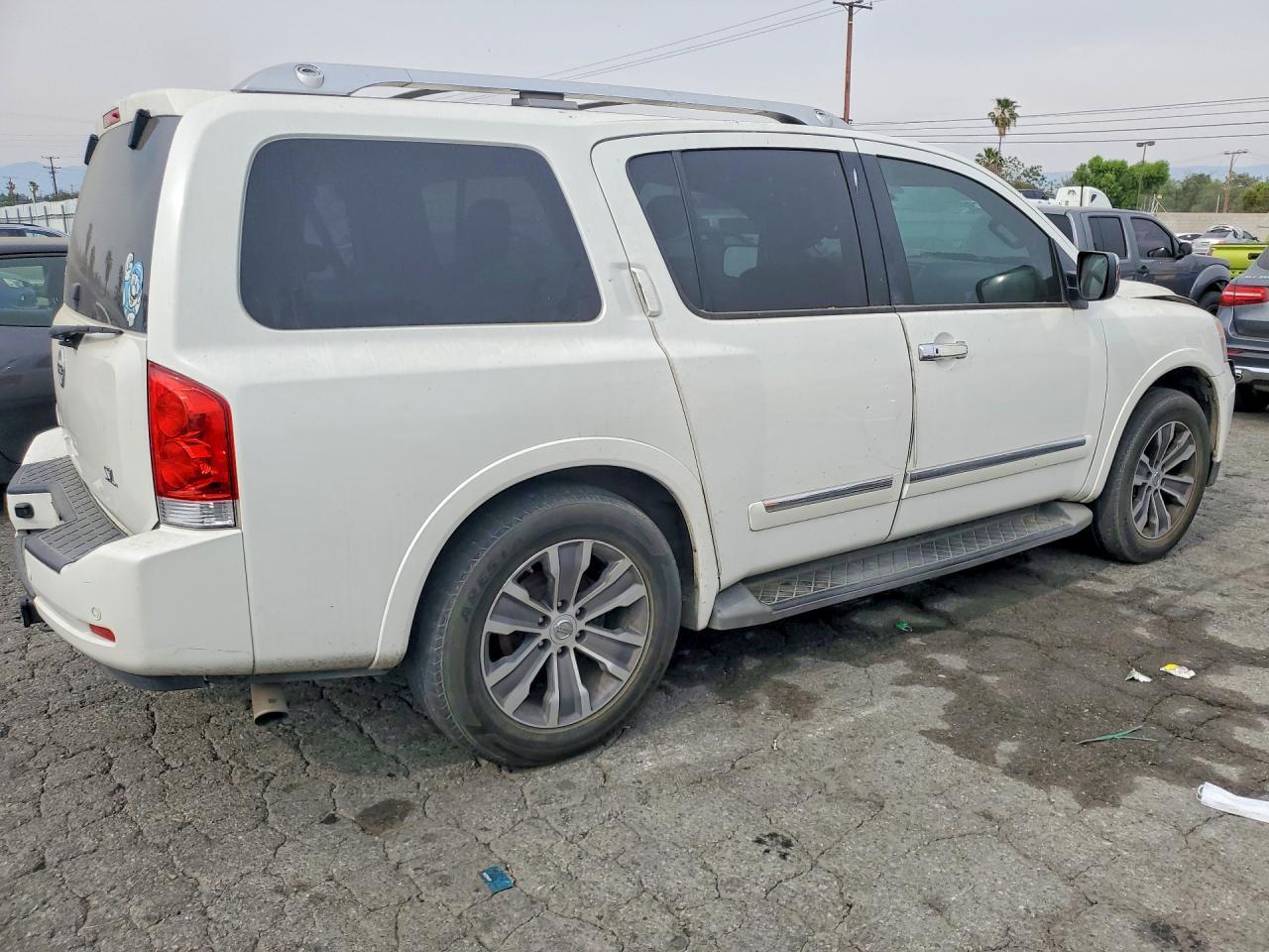 2015 Nissan Armada Sl - Image 3